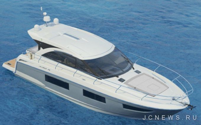 Jeanneau готовит к показу моторную яхту Leader 46