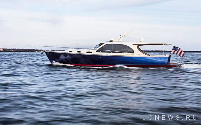 Palm Beach готовит смену моторной яхте PB50